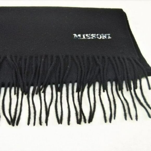 NWT MISSONI 100% Merino Wool Embroidered Logo Scarf with Fringe - Picture 3 of 6